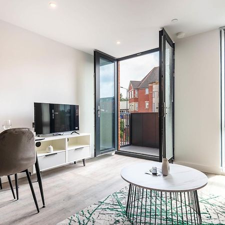 Stayzeni, Ouse Court York Smart 2 Bed Flat ภายนอก รูปภาพ